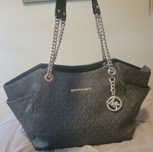 MK purse